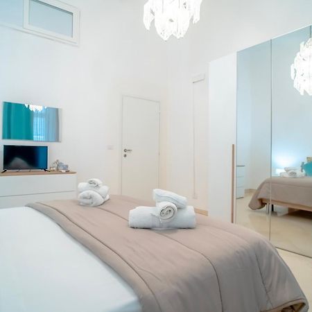Dimora Dante 310 Apartman Bari Kültér fotó
